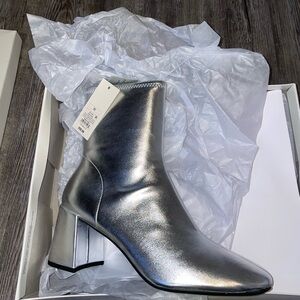 A New Day Pippa Stretch Boots Women’ s Size 11